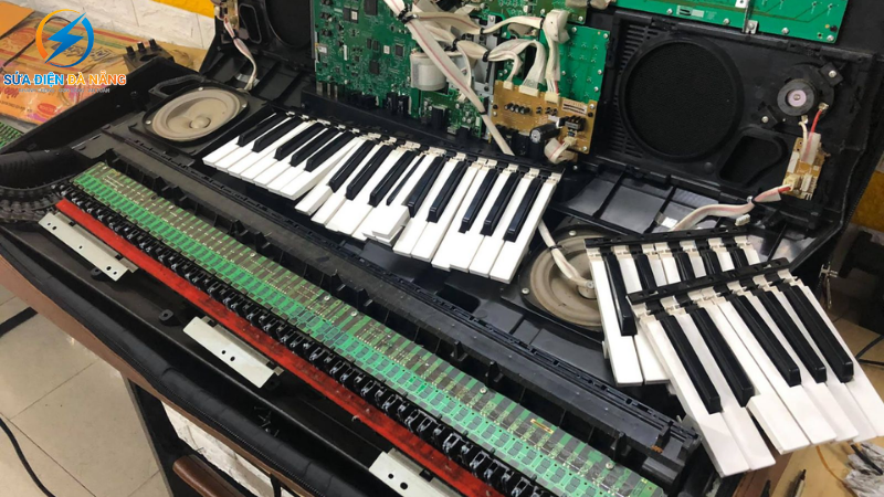 sửa đàn piano điện